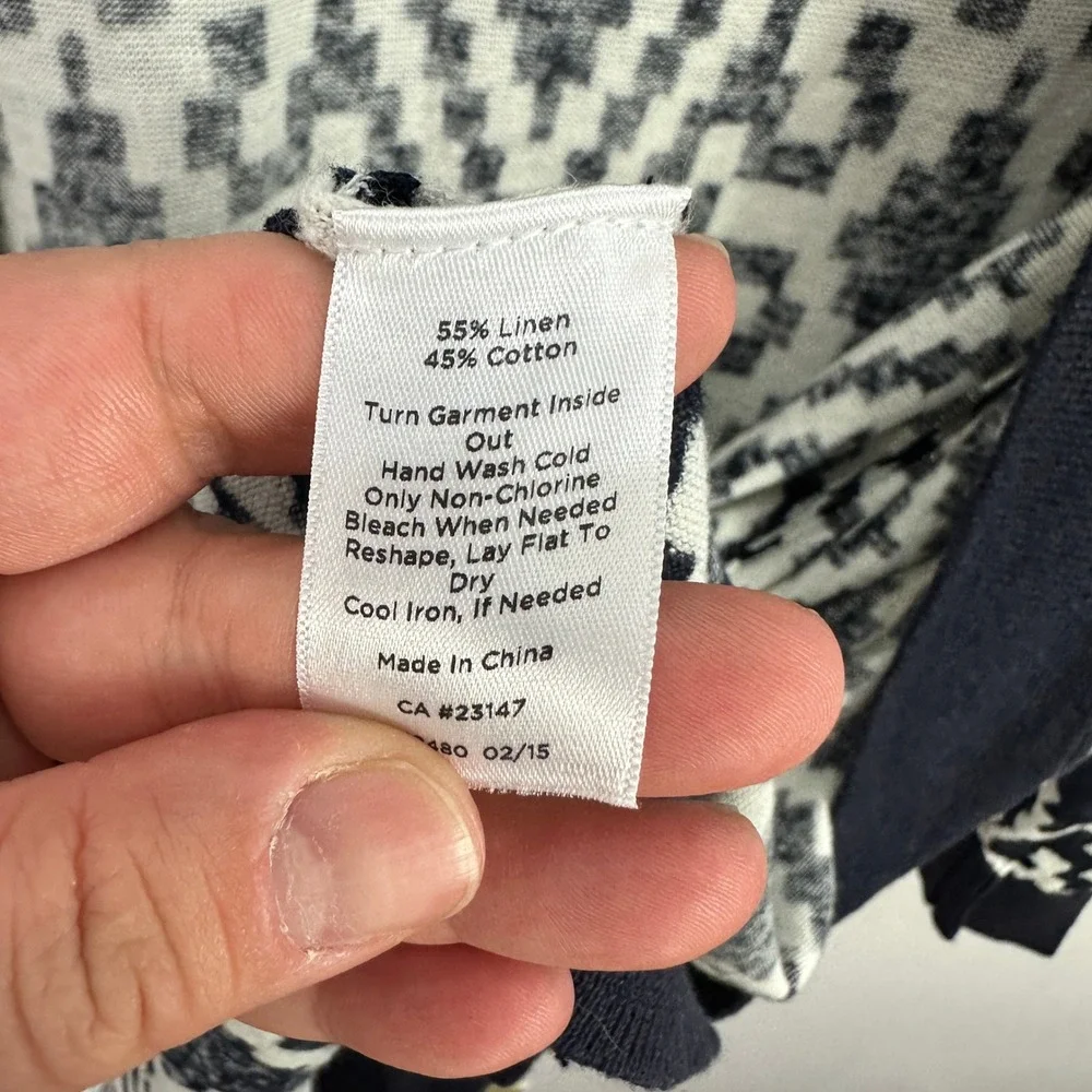 Talbots Cardigan Sweater Medium Blue‎ White Linen Cotton Geometric Ikat Knit